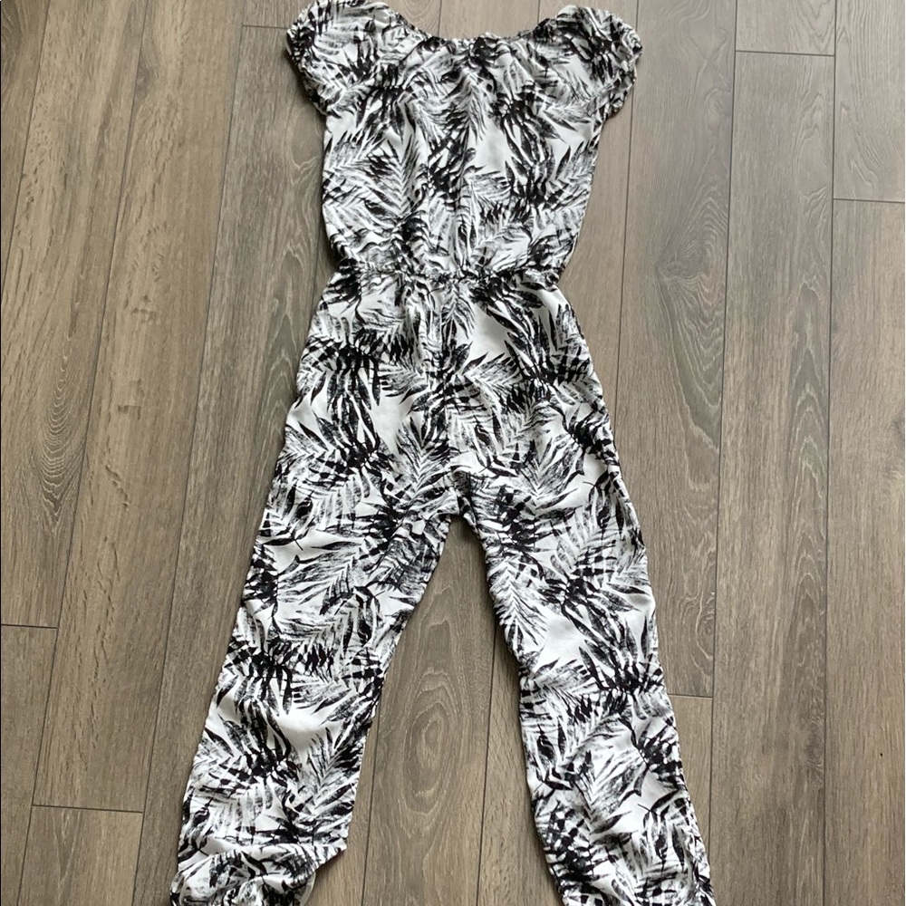 Rebel Sugar Girls Romper/Jumper. Size M.